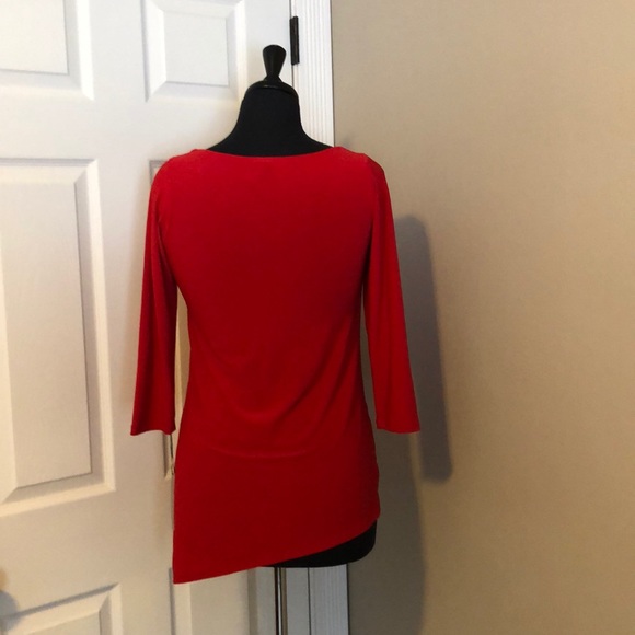 Asymmetrical cut out shoulder Tunic - Picture 2 of 3